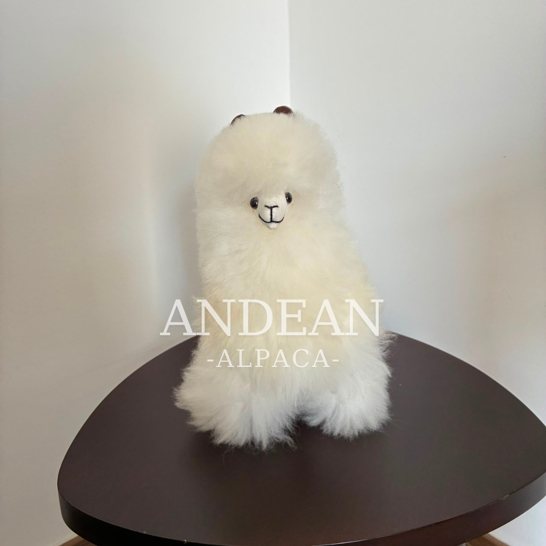 Baby Alpaca Figurine – Handmade Andean Ornament, Soft Alpaca Fur Toy - White