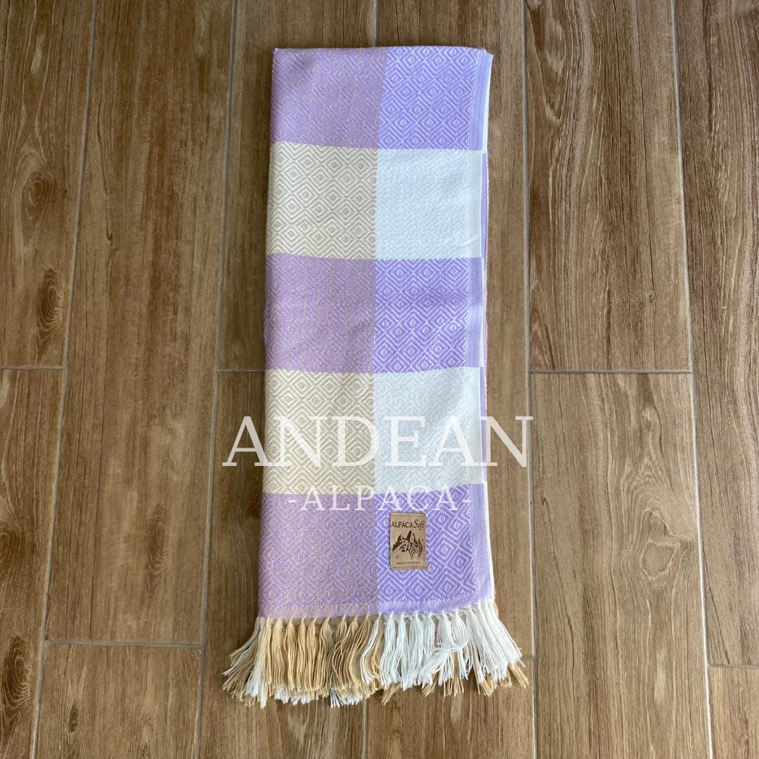 Manta de alpaca tejida a mano: textil andino, decoración bohemia