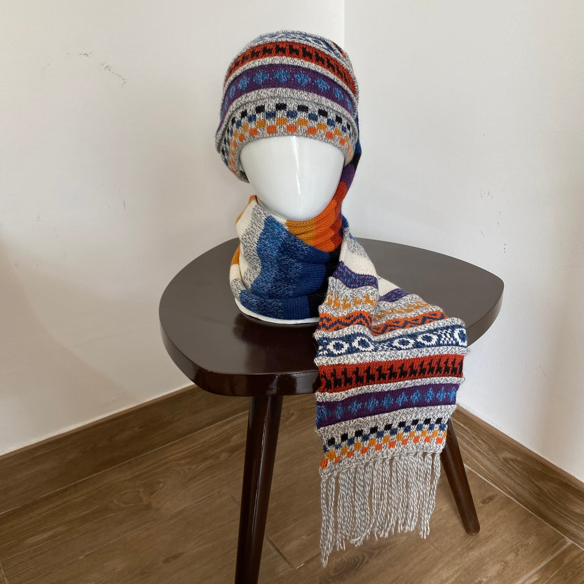 Handwoven Alpaca Wool Beanie & Scarf Set – Unisex Boho Winter Hat, Peruvian Artisan - Design 4