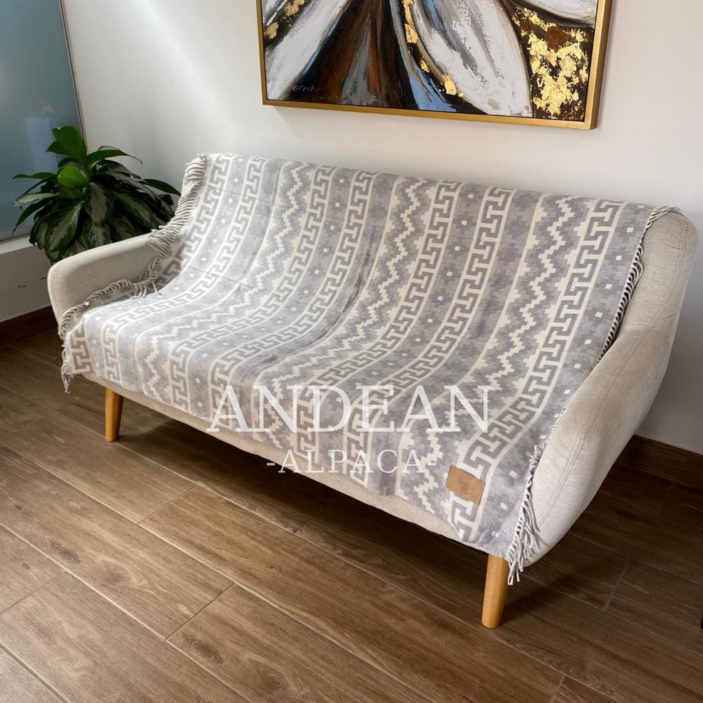 Handwoven Alpaca Blanket: Peruvian Throw, Boho Home Decor - Blue