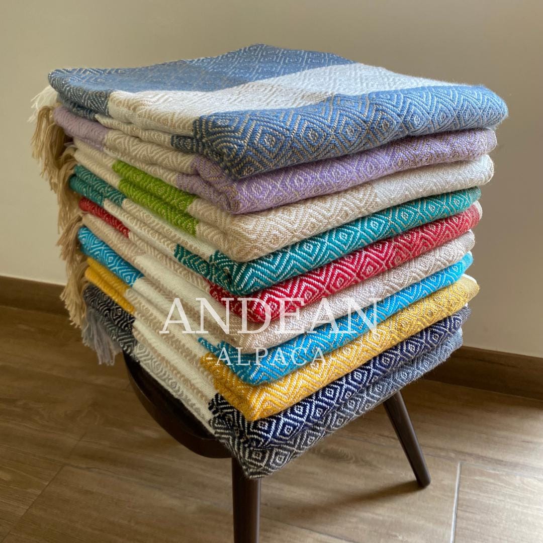 Manta de alpaca tejida a mano: textil andino, decoración bohemia