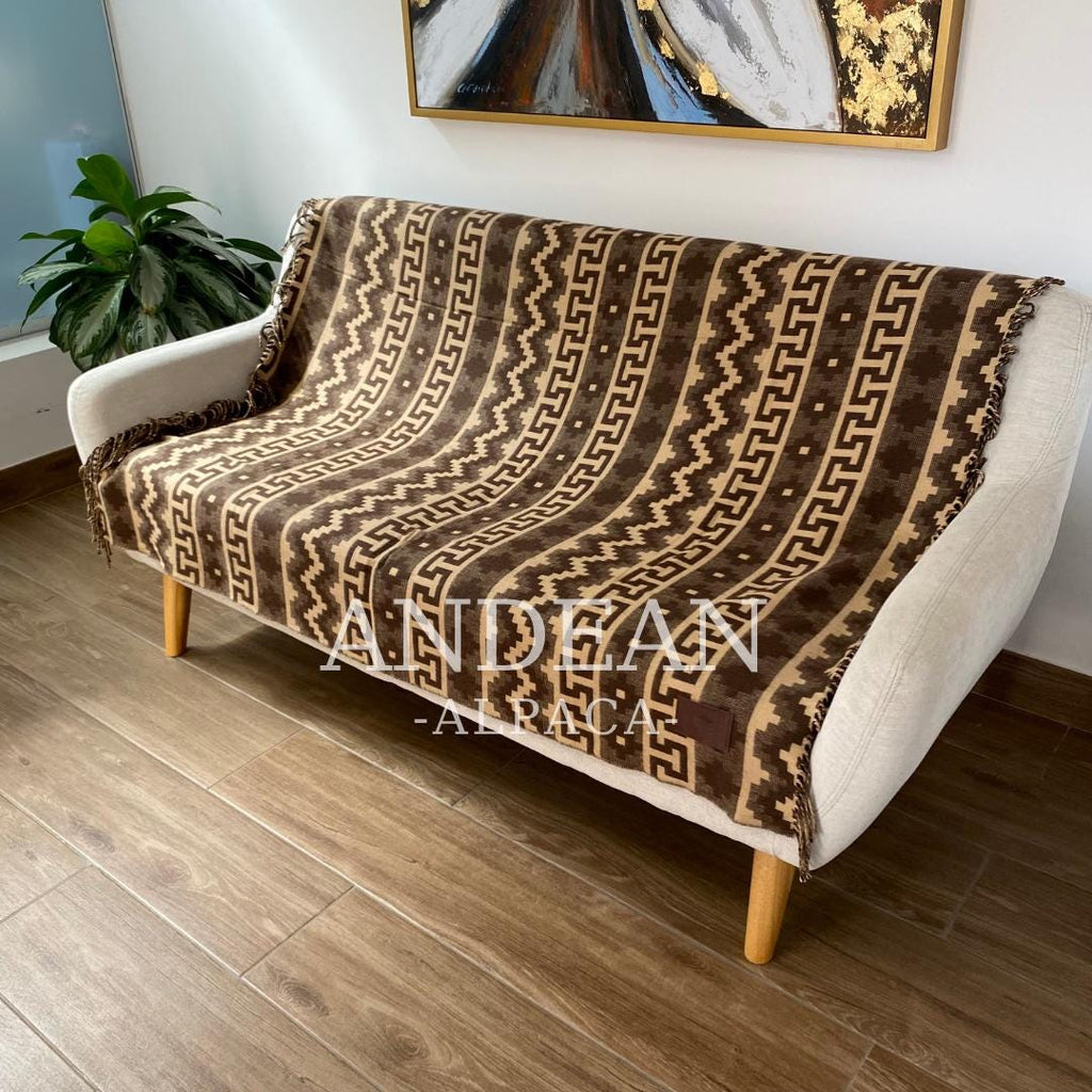 Handwoven Alpaca Blanket: Peruvian Throw, Boho Home Decor - Blue
